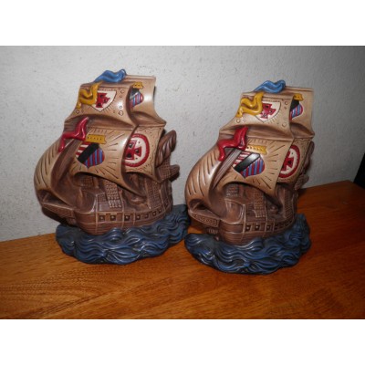 2 Vintage Atlantic Mold SAILING SHIP Handpainted Nautical Bookends Wall Plaques    183375876667